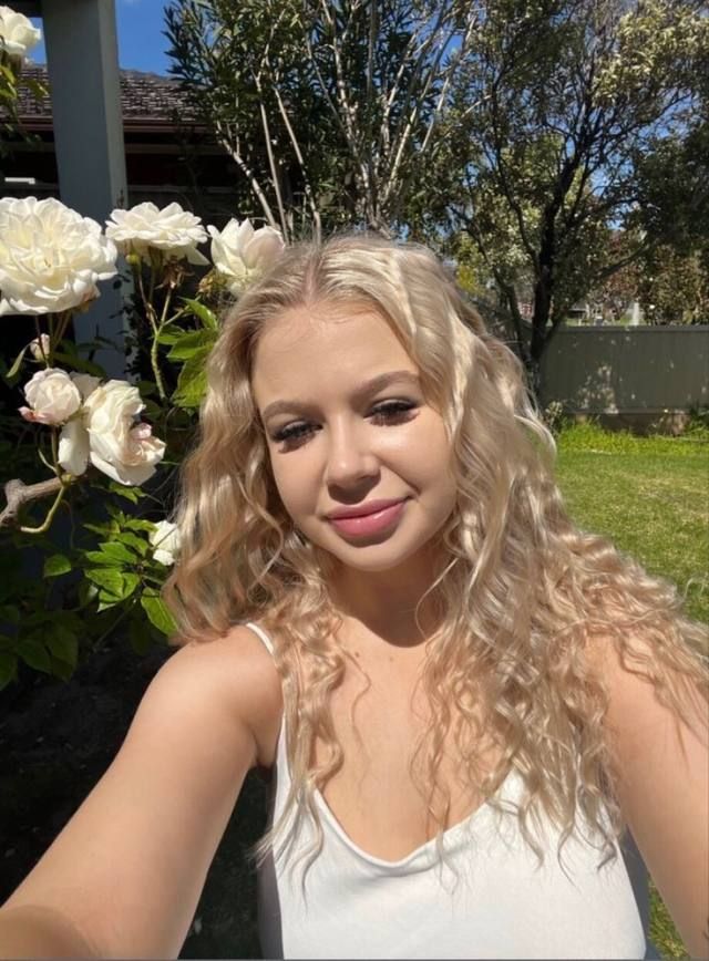 Hi gentlemen😍🦋, I'm a Charming and Independent Stunning young female.💜Looking To Entice Your most Erotic Desires!😉✔Providing - Image 2