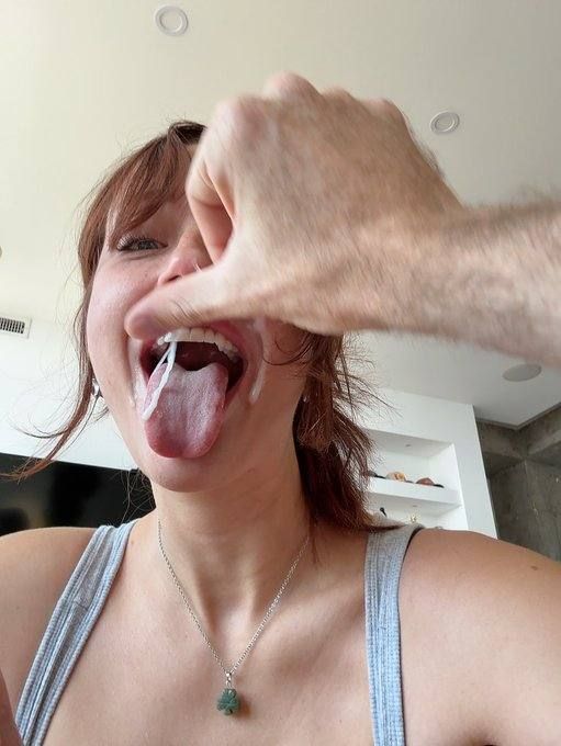 Baddest and hottest in the game🍑🍆👅 - Image 2